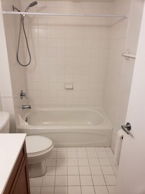 36 NW 6th Ave # 906, Miami FL 33128