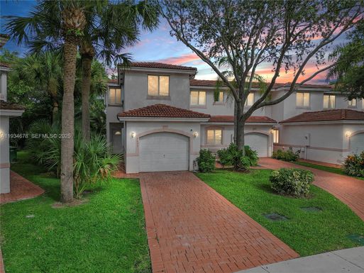 7659 Tamarac Island Circle, Tamarac FL 33321