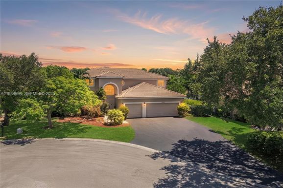 10922 NW 49th Dr, Coral Springs FL 33076