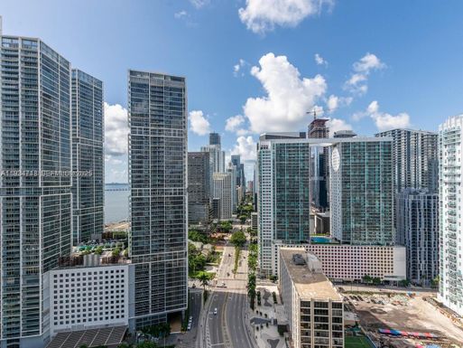200 Biscayne Boulevard Way # 3102, Miami FL 33131