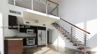 41 SE 5th St # 1016, Miami FL 33131