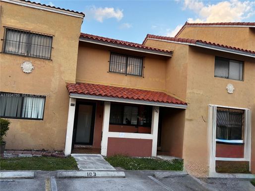 2775 W 62nd Pl # 103, Hialeah FL 33016