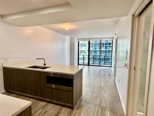 801 S Miami Ave # 3807, Miami FL 33130