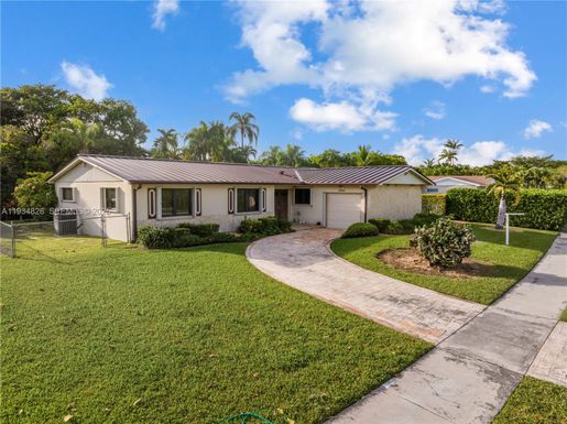 9660 SW 105th Ave, Miami FL 33176