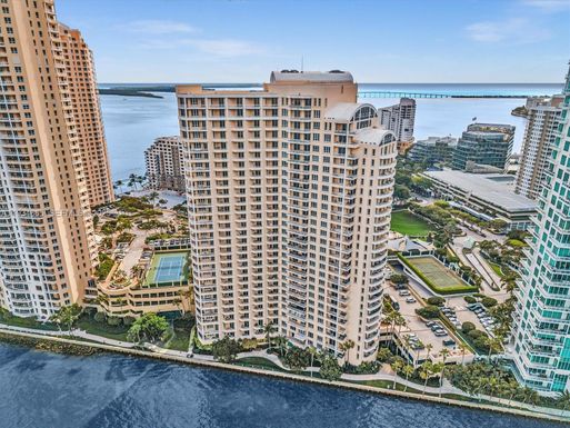 888 Brickell Key Dr # 912, Miami FL 33131