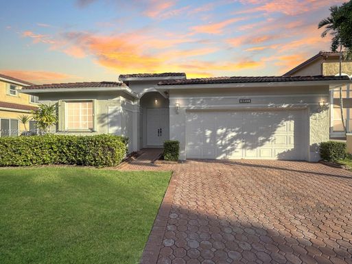 5211 SW 133rd Ave, Miramar FL 33027