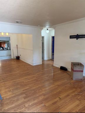 325 NW 56th St, Miami FL 33127