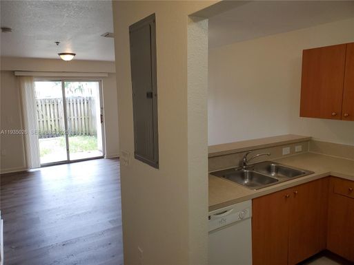 14238 NW 17th Ave # 14238, Opa-Locka FL 33054