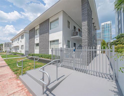 6871 Abbott Ave # 4, Miami Beach FL 33141