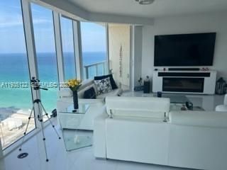 16699 Collins Ave # 2507, Sunny Isles Beach FL 33160