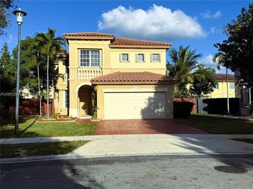 5081 SW 136th Ter, Miramar FL 33027