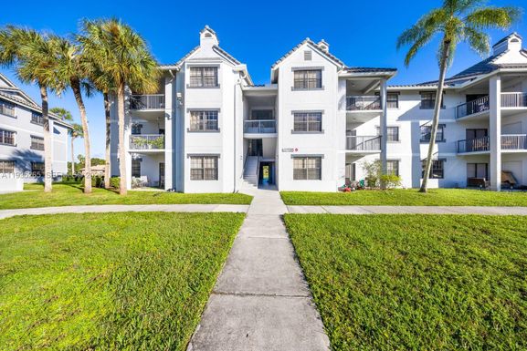 11225 W Atlantic Blvd # 204, Coral Springs FL 33071