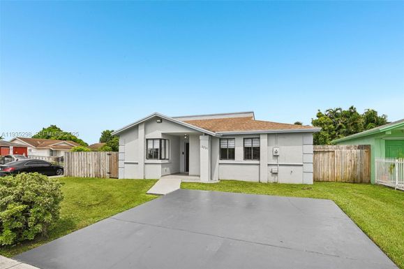 12237 SW 193rd St # 1, Miami FL 33177