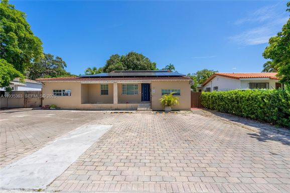 2970 NW 15th St. # 2970, Miami FL 33125