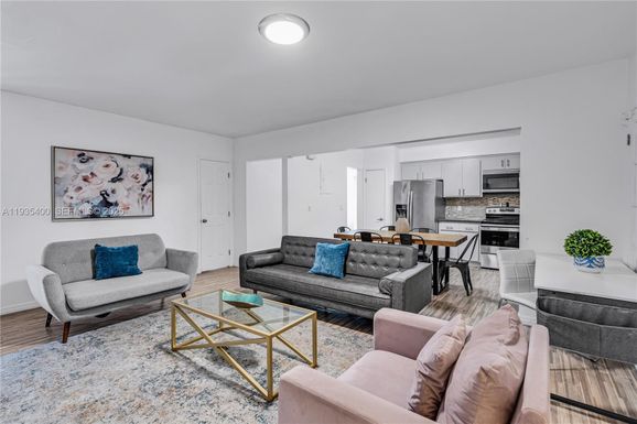 977 SW 10th St. # 927, Miami FL 33130