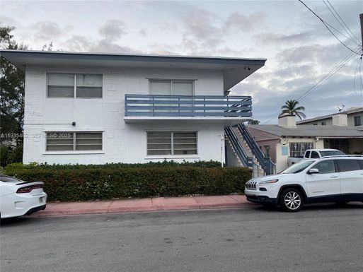 7725 Carlyle Ave # 2, Miami Beach FL 33141