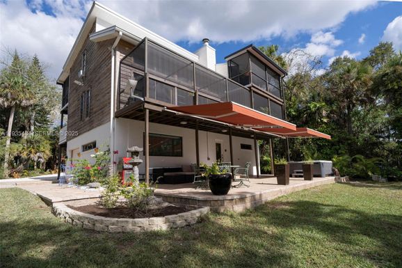 4359 CR 78, La Belle FL 33935