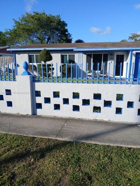 2315 NW 6th St, Pompano Beach FL 33069