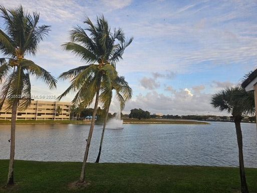 14817 Balgowan Rd # 5, Miami Lakes FL 33016