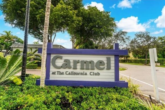 811 NE 199th St # 33, Miami FL 33179