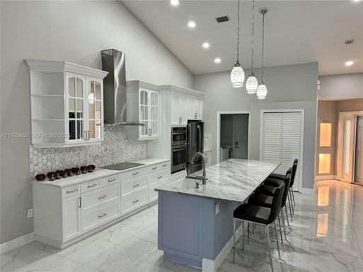 652 W Palm Aire Dr # 652, Pompano Beach FL 33069