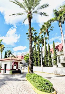 8650 SW 67th Ave # 1018, Pinecrest FL 33156