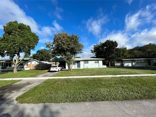 6829 NW 12th St # 6829, Plantation FL 33313