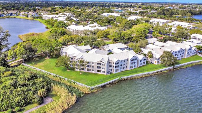 2803 N Oakland Forest Dr # 205, Oakland Park FL 33309