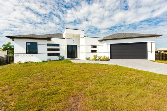 2304 23 rd ave cape coral, Other City - In The State Of Florida FL 33993