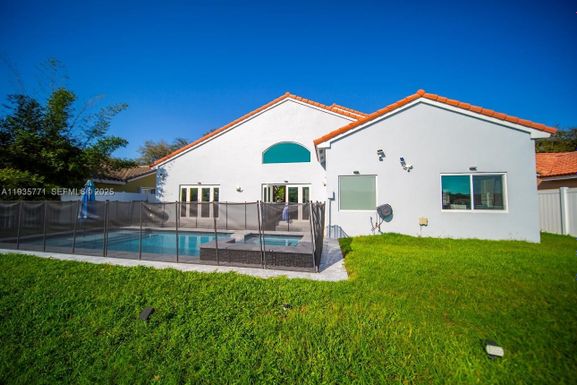 13020 SW 17th Ct, Miramar FL 33027