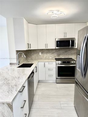 401 Golden Isles Dr # 701, Hallandale Beach FL 33009