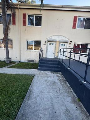 8407 NW 5th Ave # 8407, Miami FL 33150