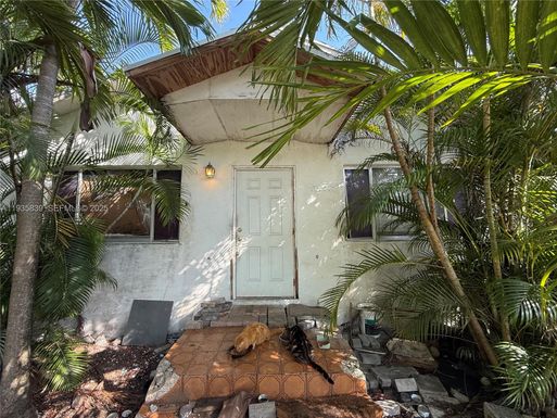 11741 NE 13th Ave, Miami FL 33161