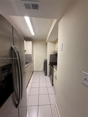 5033 NW 7th St # 408, Miami FL 33126