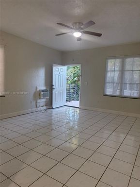 740 Michigan Ave # 1, Miami Beach FL 33139