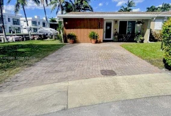 3081 SW 46th Ct, Dania Beach FL 33312