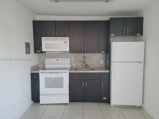 5655 Johnson St # 2, Hollywood FL 33021