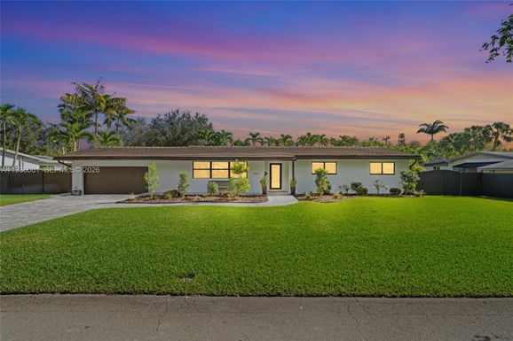 8360 SW 148th Dr, Palmetto Bay FL 33158