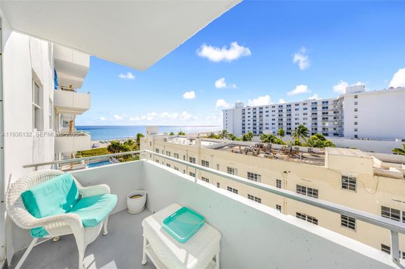 465 Ocean Dr # 708, Miami Beach FL 33139