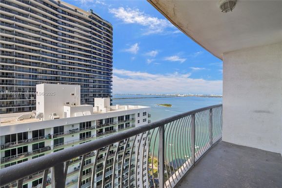1750 N Bayshore Dr # 4007, Miami FL 33132