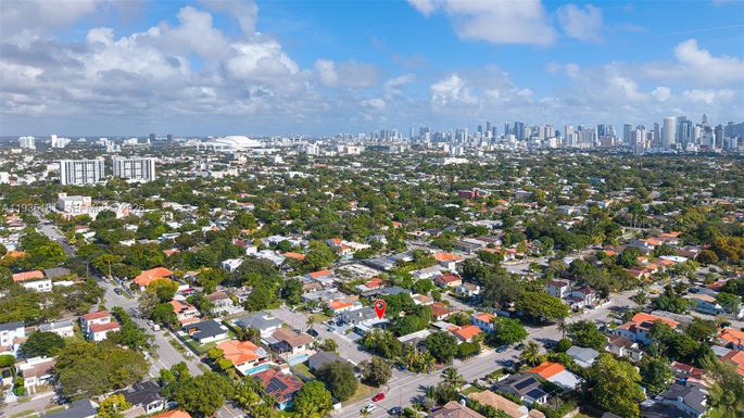 1511 SW 20th Ct, Miami FL 33145