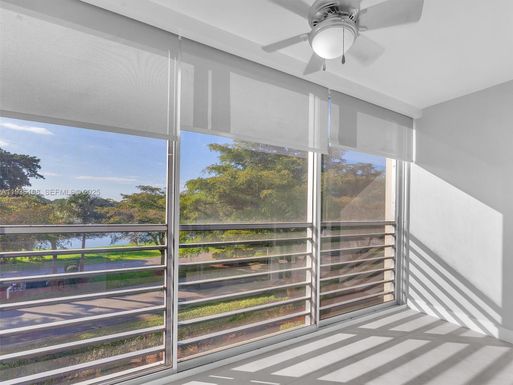 1601 Abaco Dr # F3, Coconut Creek FL 33066