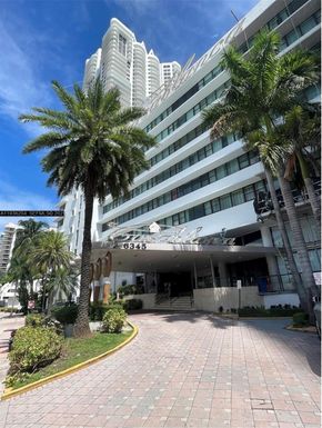6345 Collins Ave # 627, Miami Beach FL 33141