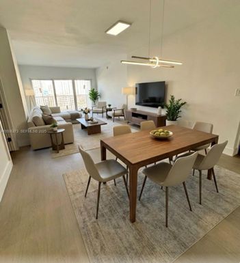 300 Bayview Dr # 1201, Sunny Isles Beach FL 33160