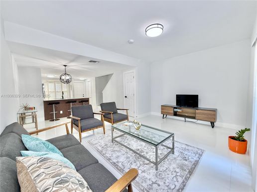 2699 NE 15th St # 2699, Pompano Beach FL 33062