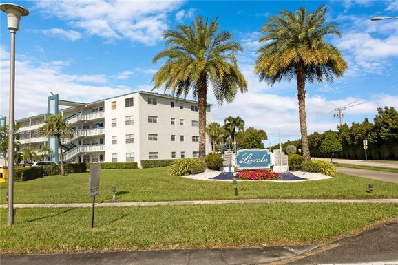 3030 Lincoln B # 3030, Boca Raton FL 33434