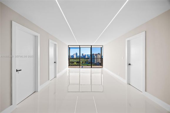 20379 W Country Club Dr # 1938, Aventura FL 33180