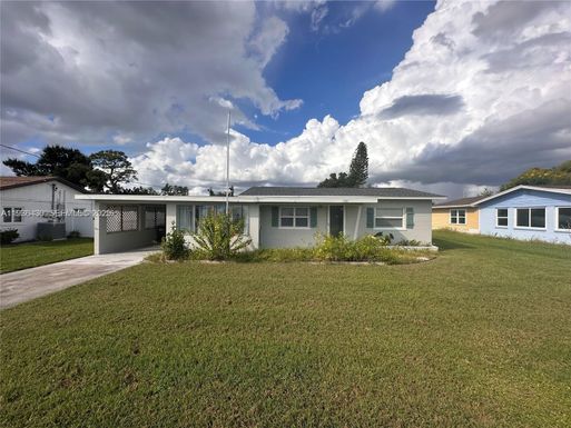 130 Virginia Ct, Englewood FL 34223