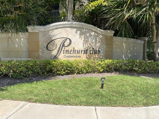 440 S Park Rd # 308, Hollywood FL 33021