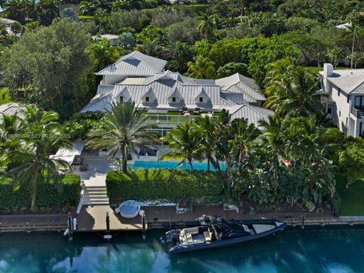 761 Buttonwood Ln, Miami FL 33137